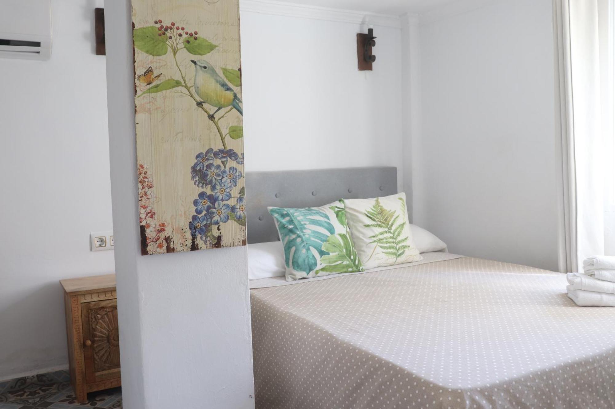 קלפה Hostal La Paloma I מראה חיצוני תמונה