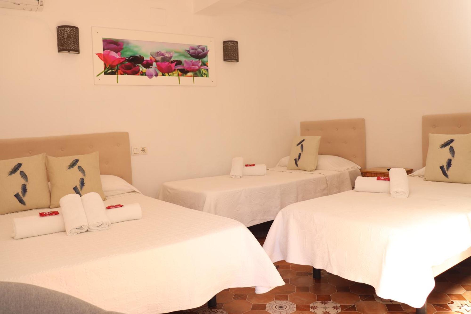 קלפה Hostal La Paloma I מראה חיצוני תמונה