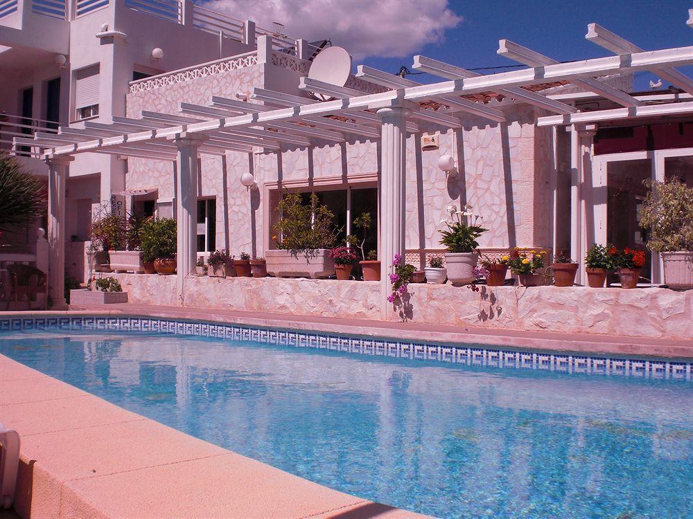 קלפה Hostal La Paloma I מראה חיצוני תמונה